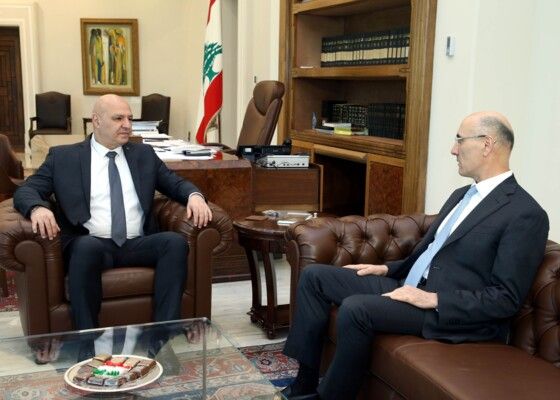 الرئيس عون عرض مع الحجار الاوضاع الامنية في البلاد وعمل المديريات التابعة لوزارة الداخلية