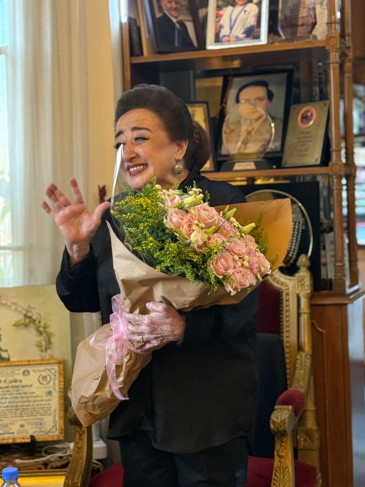 تكريم المطربة هيام يونس صاحبة أغنية وحوي يا وحوي فى لبنان