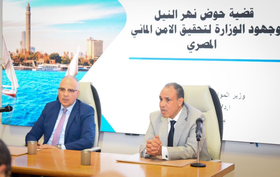 وزير الخارجية والهجرة يستقبل وزير الموارد المائية والرى.. صور