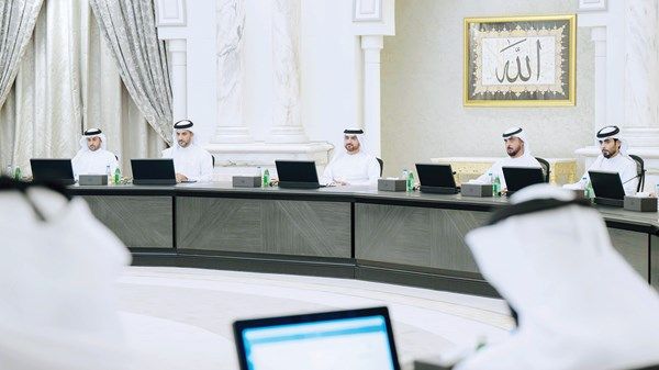 «تنفيذي الشارقة» يصدر قراراً بشأن تنظيم بيع لوحات الأرقام المميزة للمركبات بنظام المزايدة