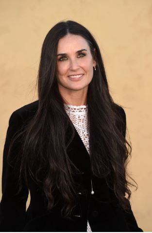 ديمى مور تكشف حقيقة جلسة التصوير الشهيرة لغلاف مجلة عام 1991