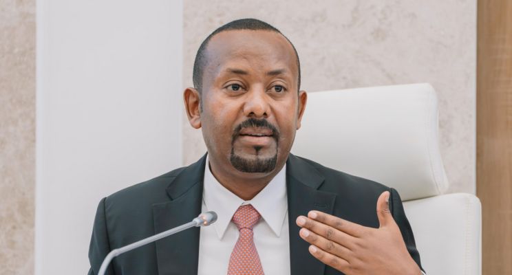 رئيس الوزراء الإثيوبي أعلن إنجاز العمل في مشروع سد النهضة: لا يشكل تهديدًا لجيراننا