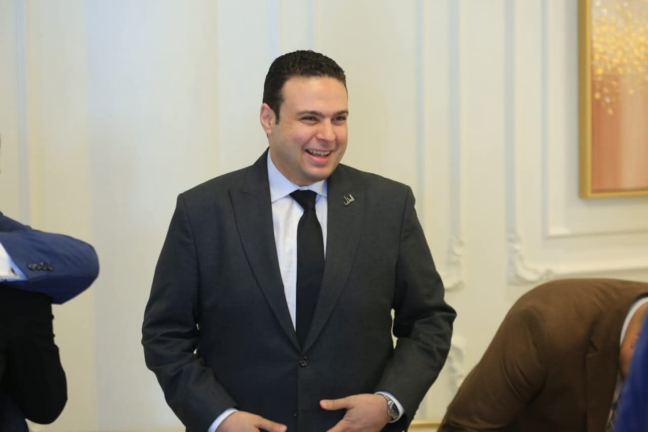 مشاركة واسعة من الأحزاب فى اجتماع القائمة الوطنية من أجل مصر (صور)