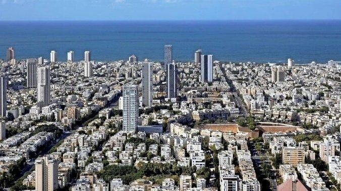 تقرير: التطبيع مع إسرائيل قد يبدأ من أول دولة إسلامية تملك سلاحا نوويا