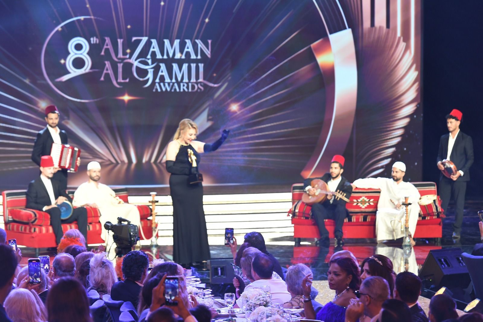 نادية الجندى: حصولى على جائزة الأيقونة عن فيلم الباطنية تتويج لثمار تعبى