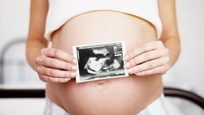 فنانة تعترف: أجهضت عدة مرات لدرجة أنني لا أتذكر كم مرة!