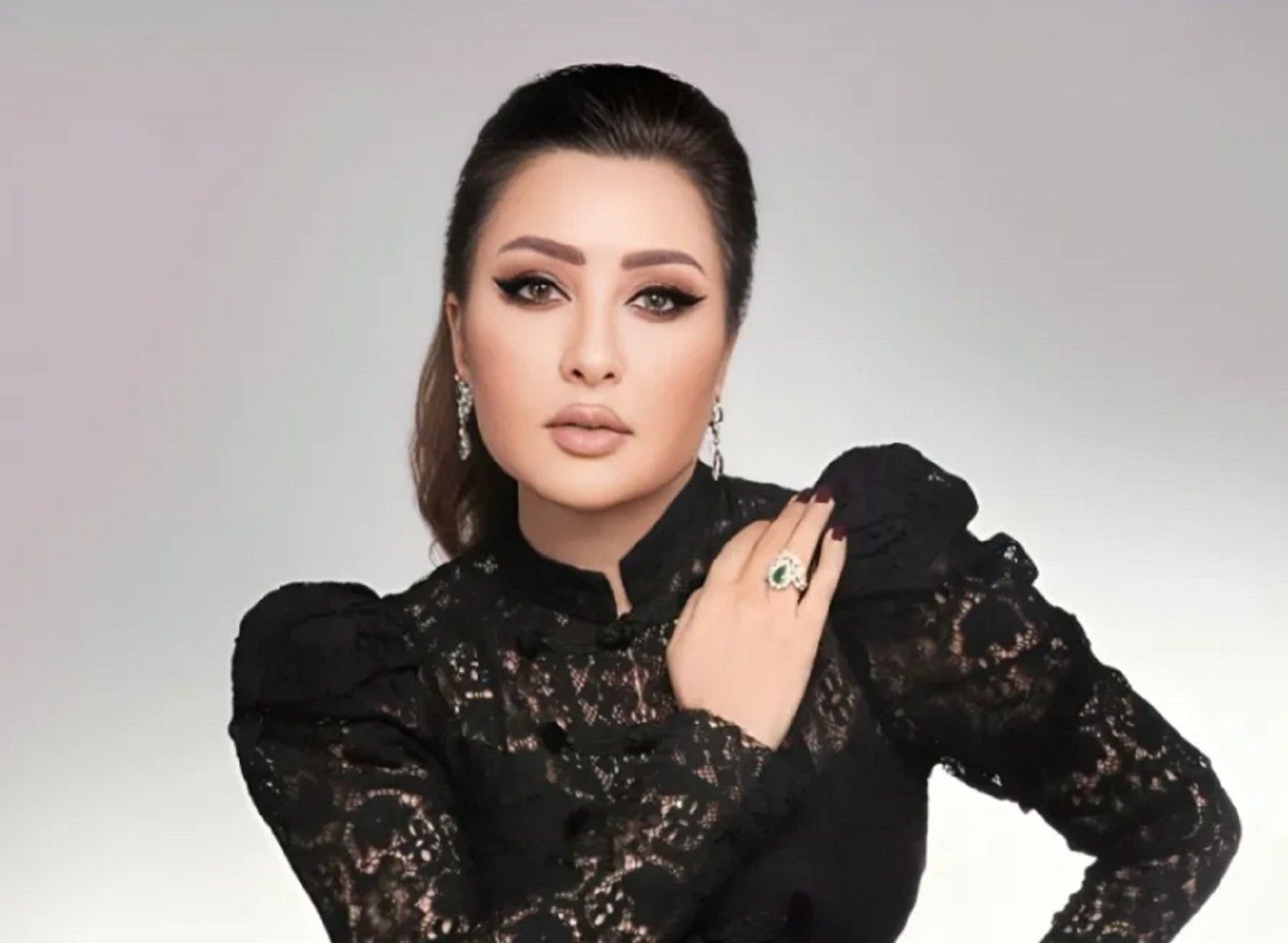 قلبي ارتاح .. لطيفة تحمس الجمهور لألبومها الجديد لـ صيف 2025