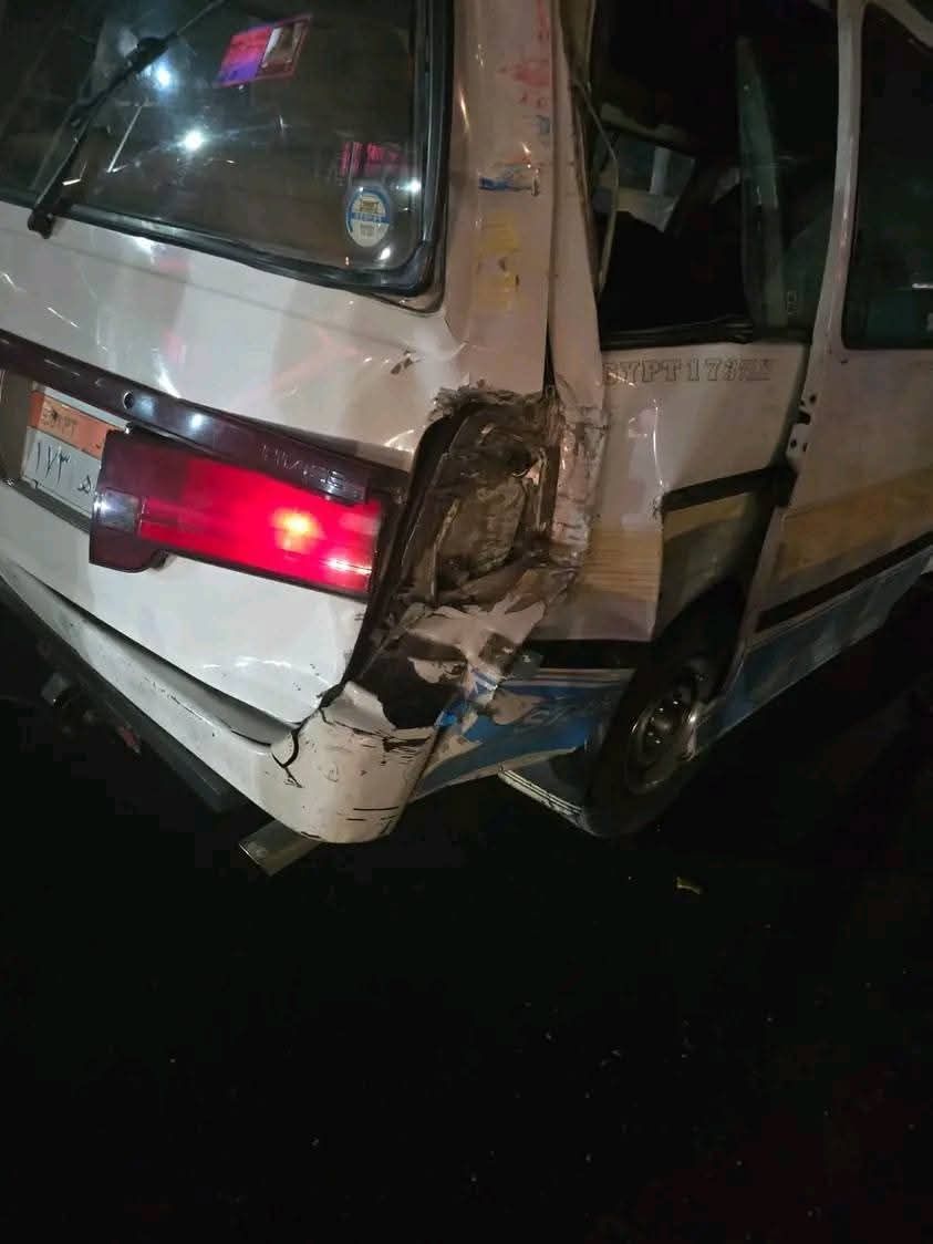 تفاصيل دهس تريلا لـ 7 سيارات على الطريق الدائرى بالمعادى.. صور