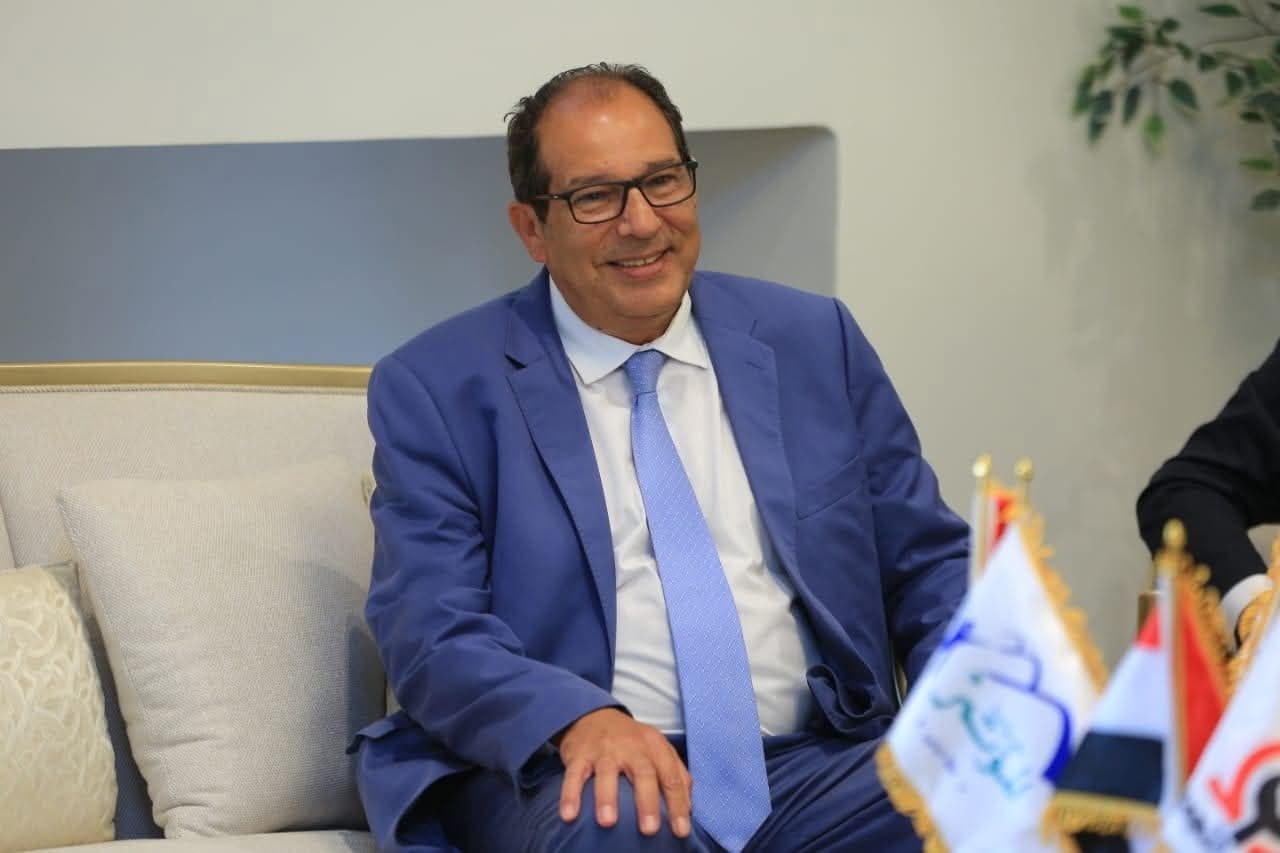 مشاركة واسعة من الأحزاب فى اجتماع القائمة الوطنية من أجل مصر (صور)