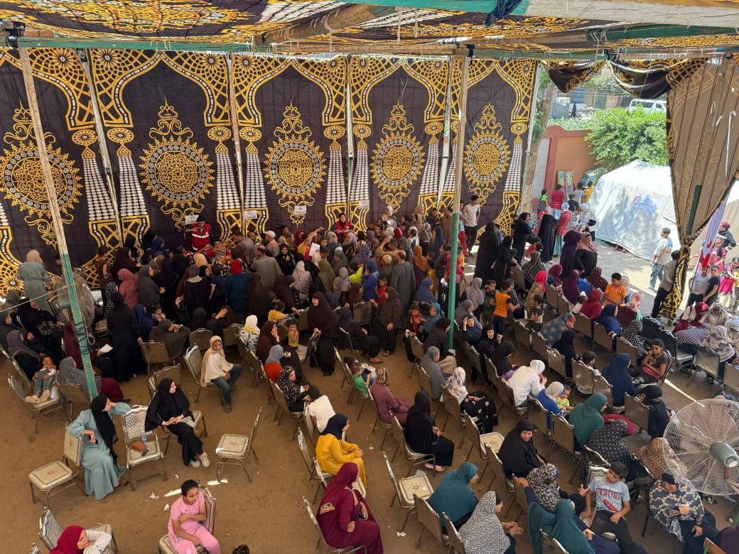 الهلال الأحمر يُطلق قافلة شاملة إلى كفر السنابسة بالمنوفية ودعم أسر ضحايا حادث الطريق الإقليمي