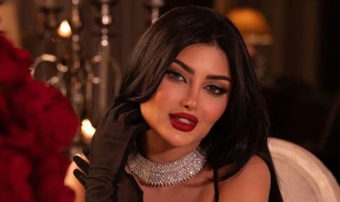 إبنة ملكة كابلي تلومها وتُعبّر عن انزعاجها-بالفيديو
