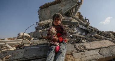 14 شهيدا فى قصف الاحتلال منزلين بجباليا وحى التفاح شمال قطاع غزة