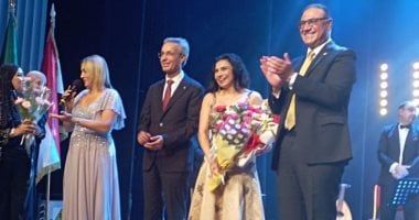 المسرح الوطنى الجزائرى يتجمل بالموسيقى العربية بالأوبرا فى عام أم كلثوم