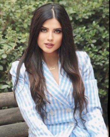 هكذا علقت لارا خوري على استضافة شقيقها عامر زيان في برنامجها