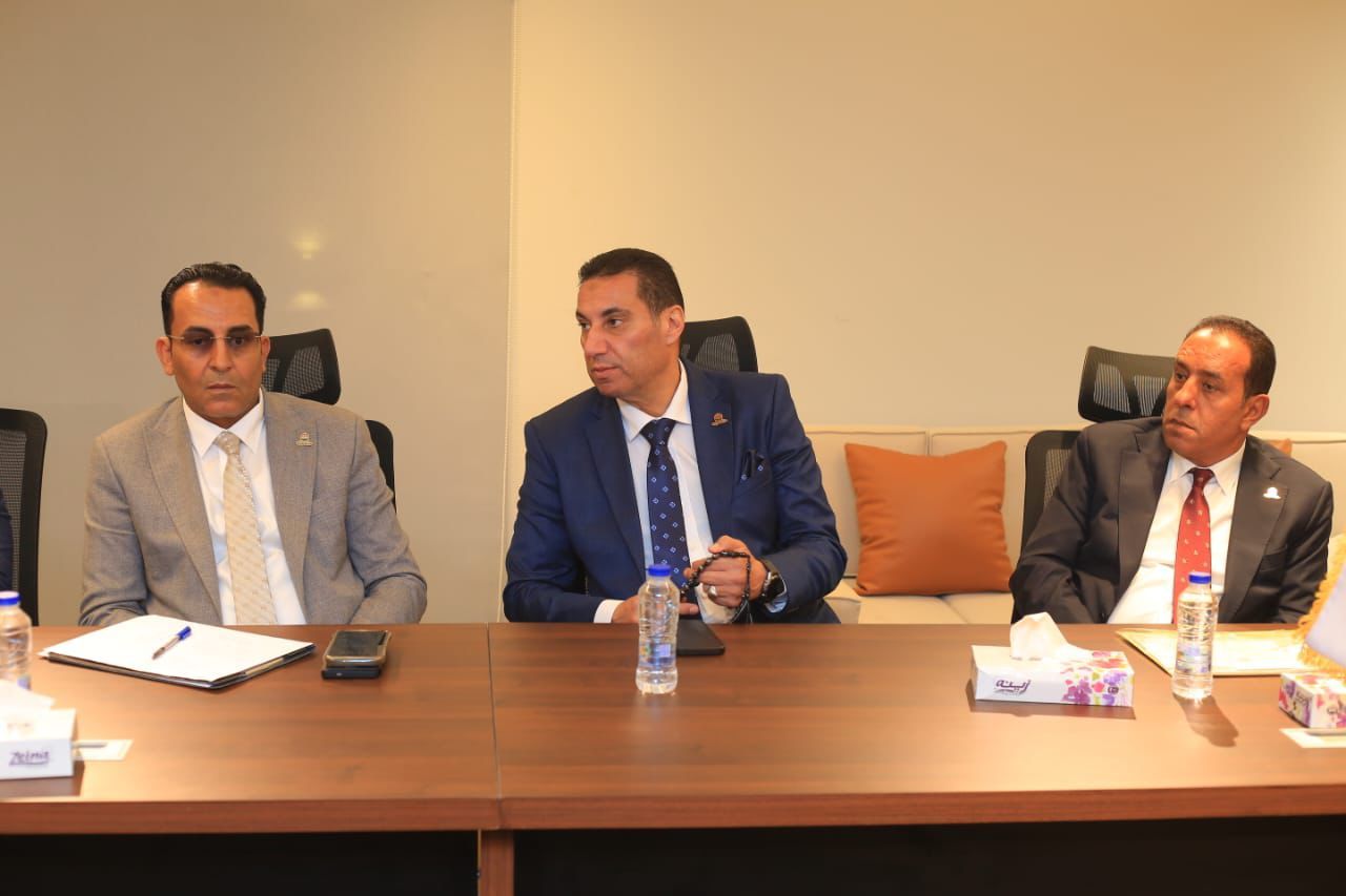 مشاركة واسعة من قيادات ومرشحي حزب الجبهة الوطنية استعدادا لانتخابات الشيوخ