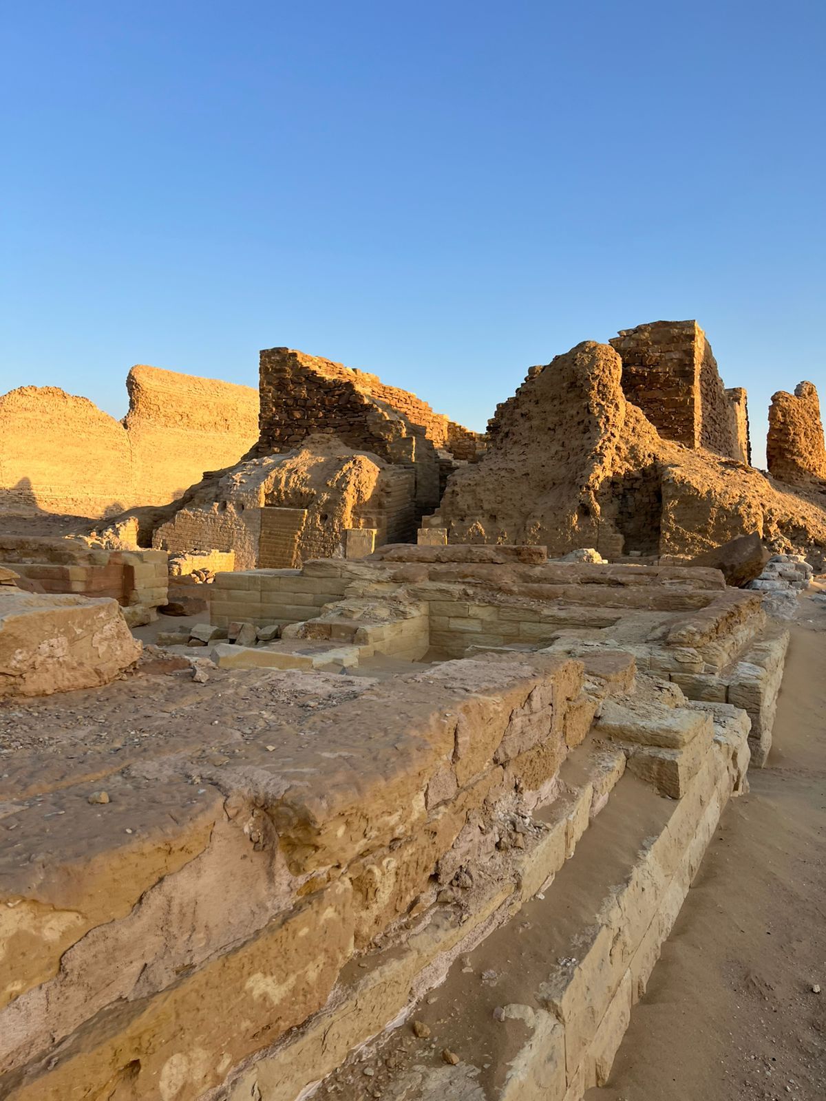 رحلة عبر الزمن.. تعرف على أسرار مدينة "ديميه السباع" فى قلب الفيوم (صور)