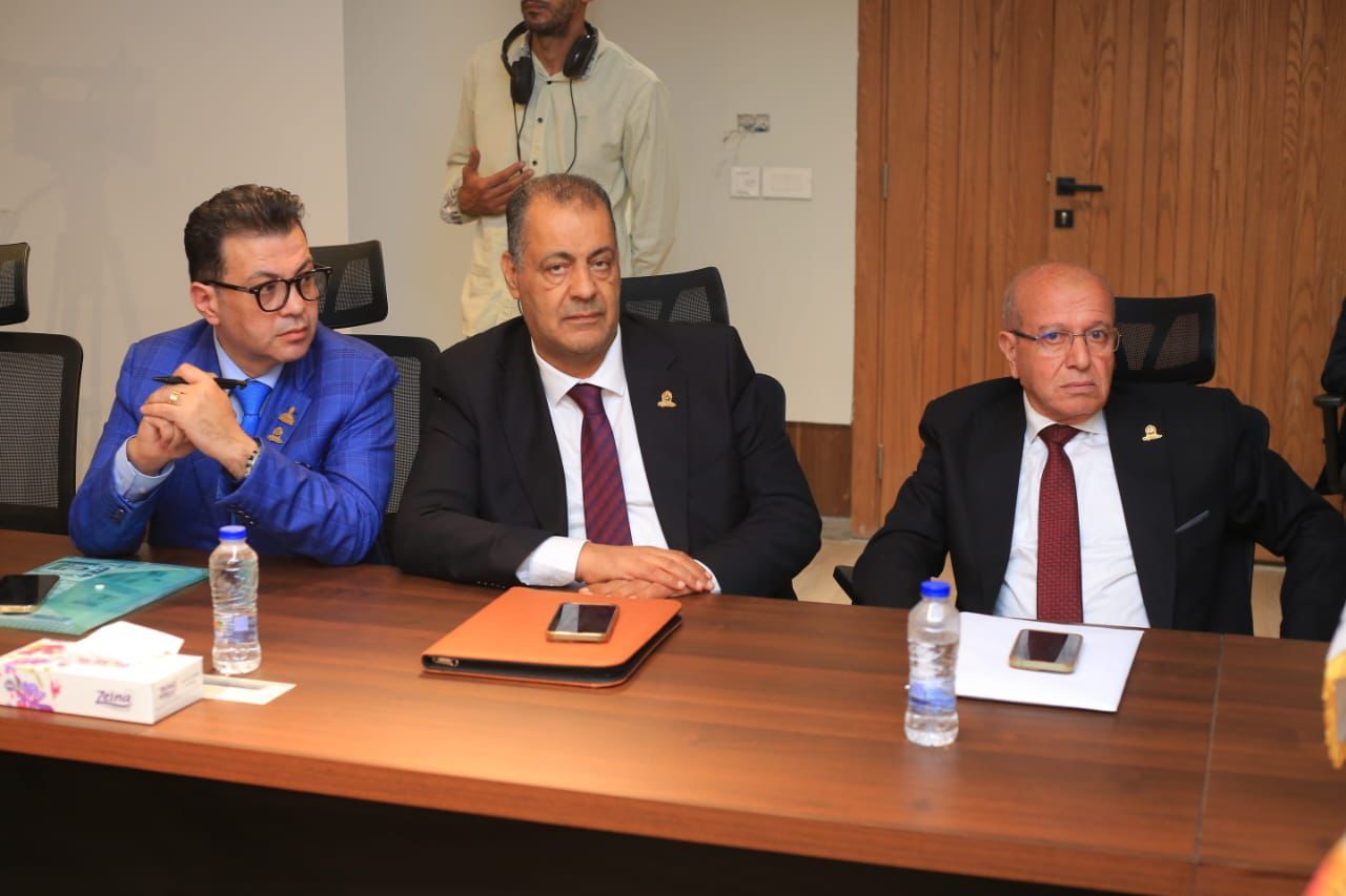 مشاركة واسعة من قيادات ومرشحي حزب الجبهة الوطنية استعدادا لانتخابات الشيوخ