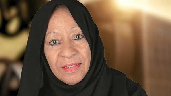 الفنانة القديرة رزيقة طارش في ذمة الله