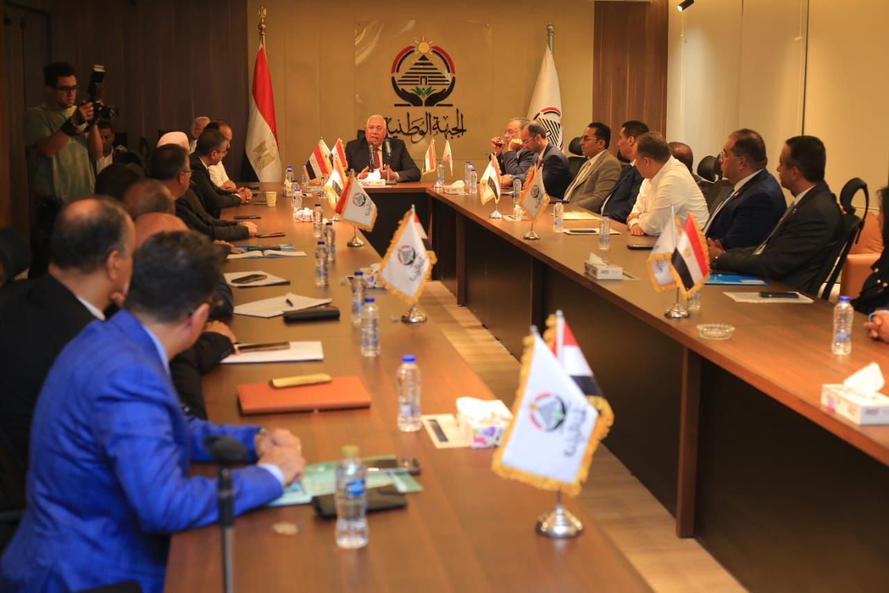 مشاركة واسعة من قيادات ومرشحي حزب الجبهة الوطنية استعدادا لانتخابات الشيوخ