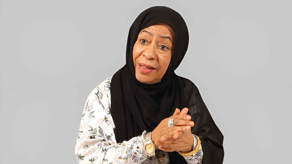 الفنانة القديرة رزيقة طارش في ذمة الله