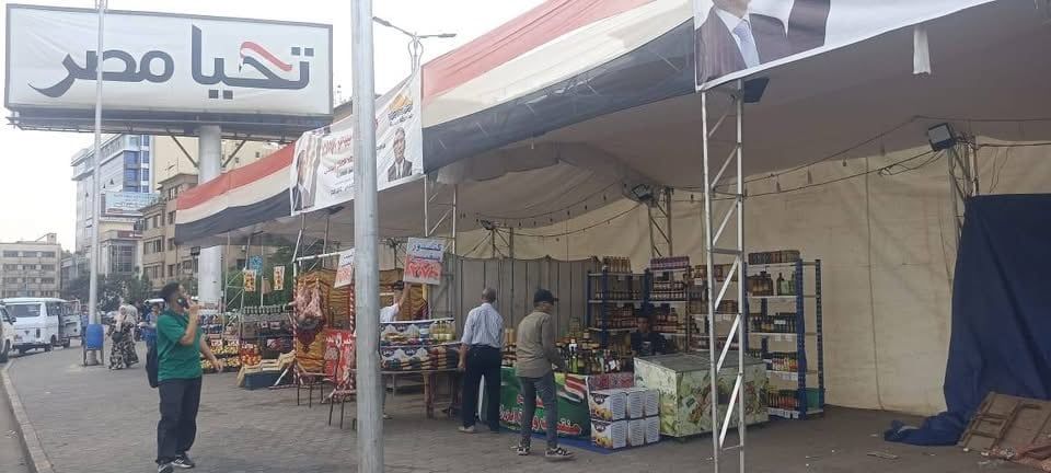 محافظ الجيزة يتابع انتظام تشغيل أسواق اليوم الواحد بأحياء إمبابة والعجوزة.. صور