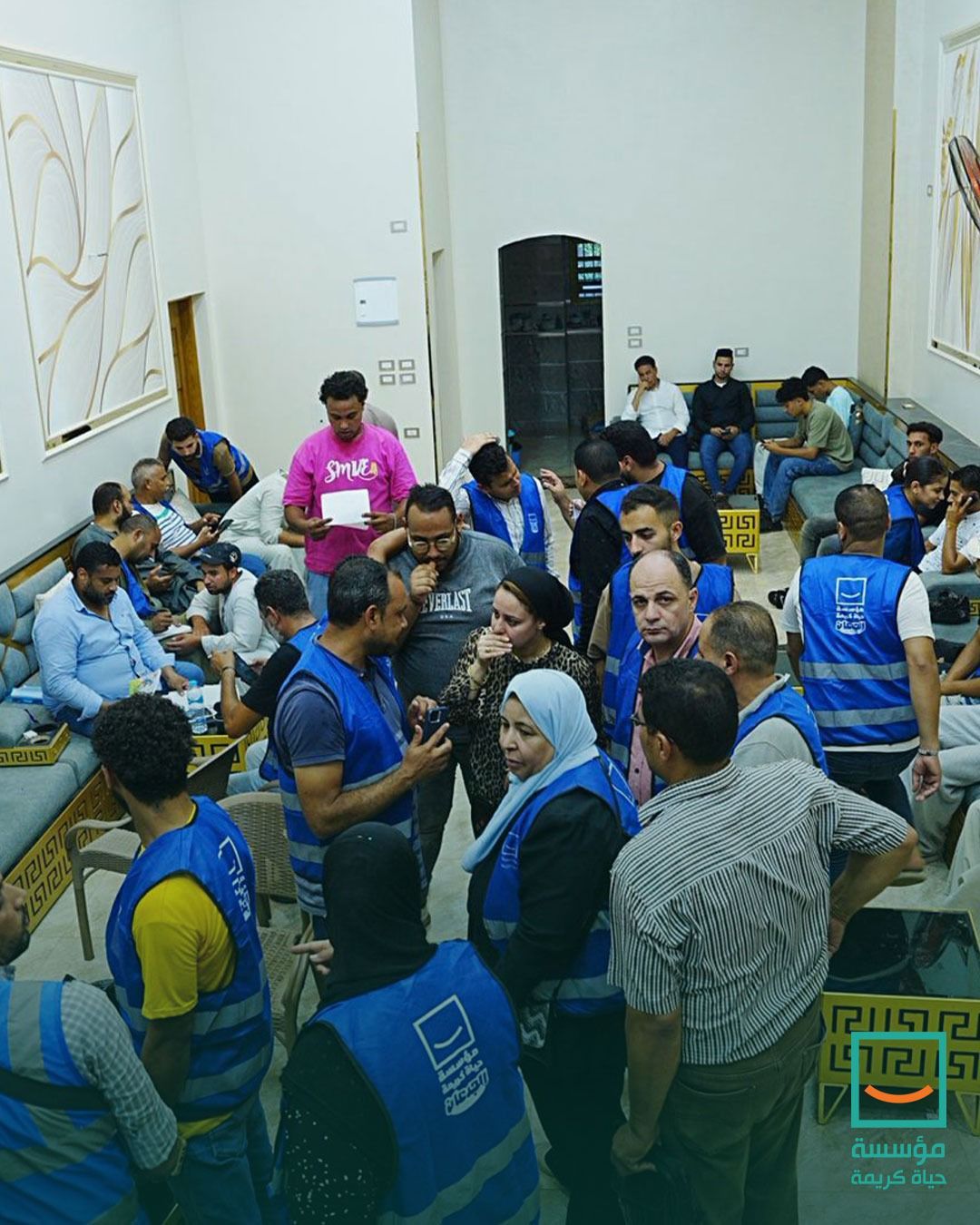 تنفيذًا لتوجيهات رئيس الجمهورية.."حياة كريمة" ووزارة التضامن تقدمان الدعم لأهالى ضحايا كفر السنابسة