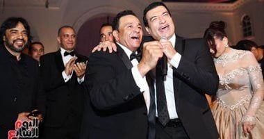 الصور الأولى من زفاف ابنة محمد فؤاد.. وهانى رمزى أول الحاضرين.. صور