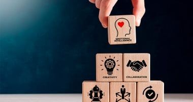 دراسة: توجيه "شحنات كهربائية" للدماغ ينشط المهارات الرياضية لدى الطلاب