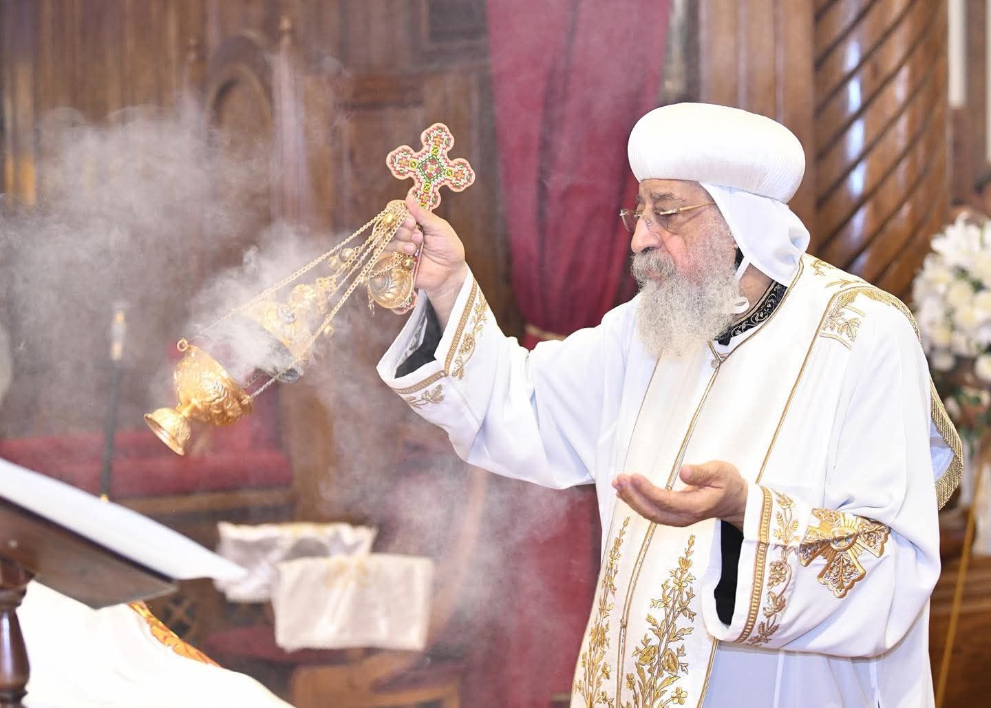 تفاصيل رسامة 19 كاهنًا بيد البابا تواضروس للقاهرة وكندا