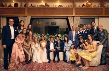 صورة عائلية من حفل زفاف حفيد الزعيم عادل إمام بحضوره!