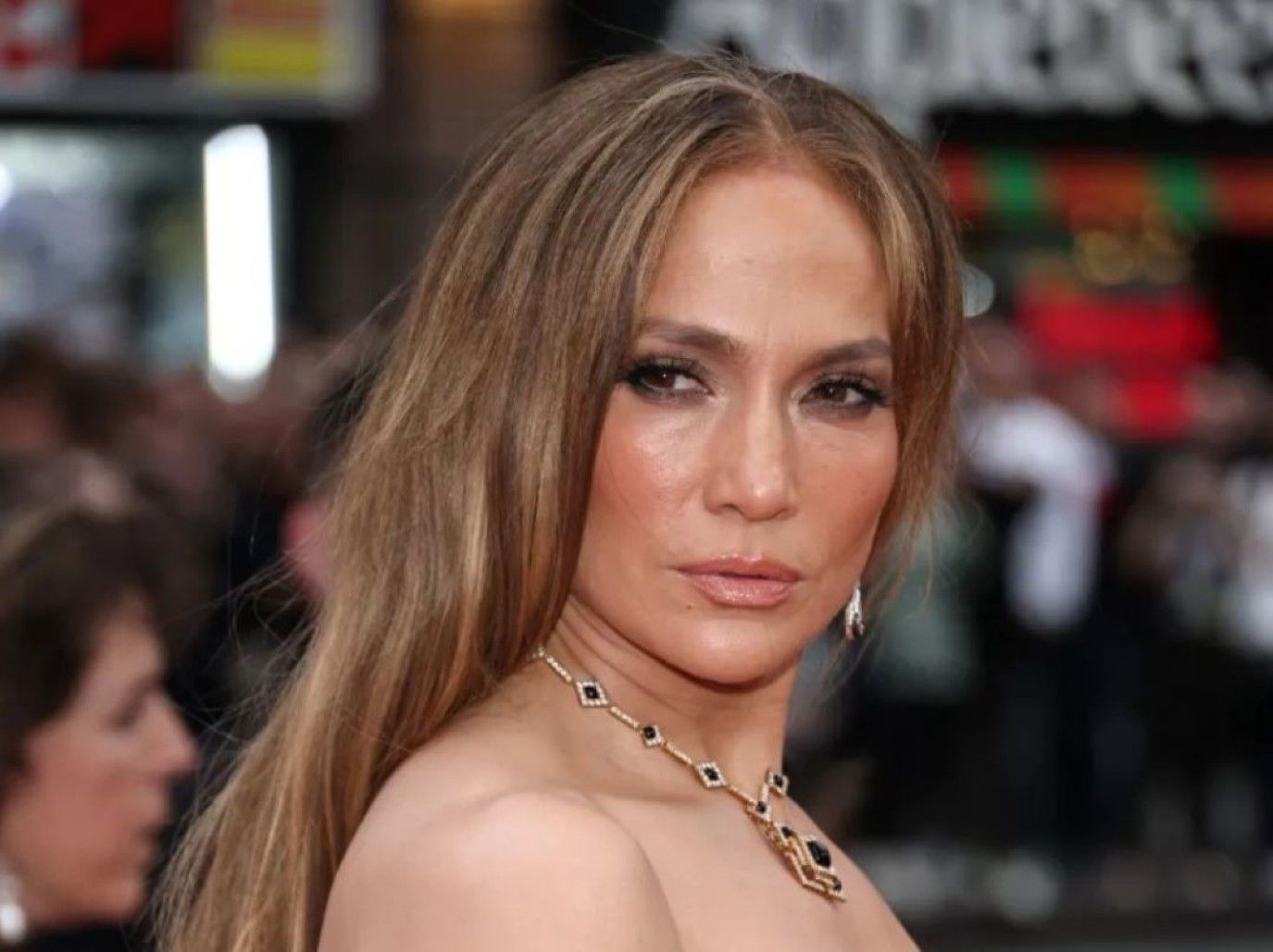 جينيفر لوبيز تكشف عن أغانيها الجديدة بحفل خاص في لوس أنجلوس