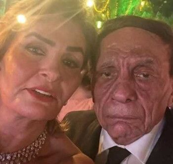 صورة لـ عادل إمام من حفل زفاف حفيده تحدث بلبلة!
