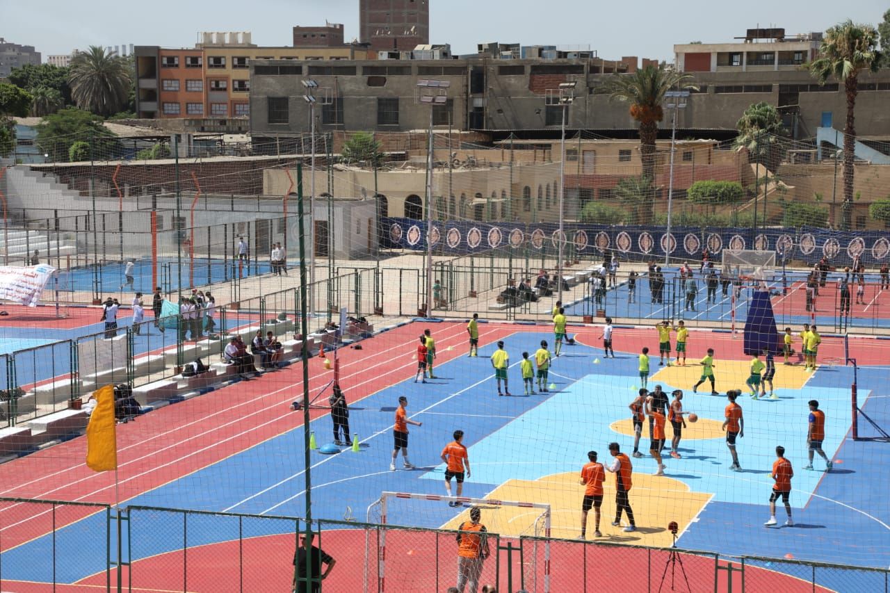 وزير الرياضة ومحافظ القاهرة يفتتحان منشآت رياضية جديدة.. صور