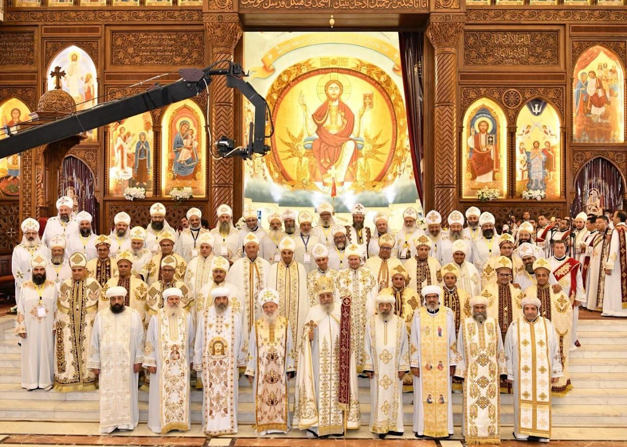 تفاصيل رسامة 19 كاهنًا بيد البابا تواضروس للقاهرة وكندا