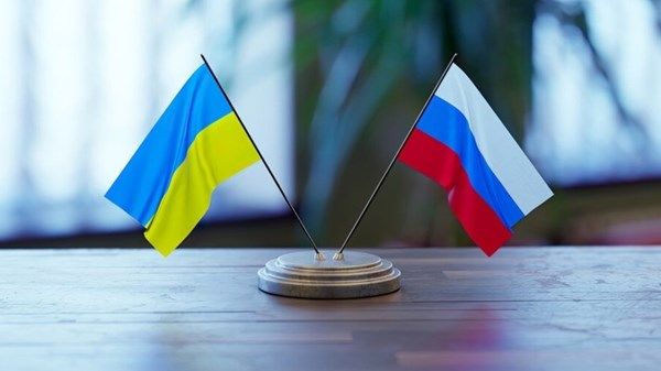 موسكو وكييف تتبادلان هجمات واسعة بالمسيرات