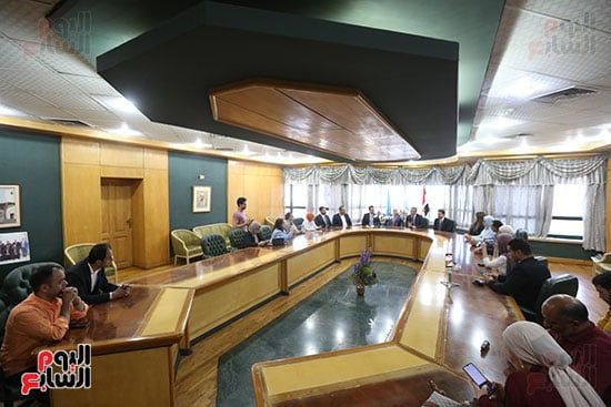 مستشار الرئيس الفلسطيني: نشكر الشعب المصري وقيادته على دعم بلادنا.. صور