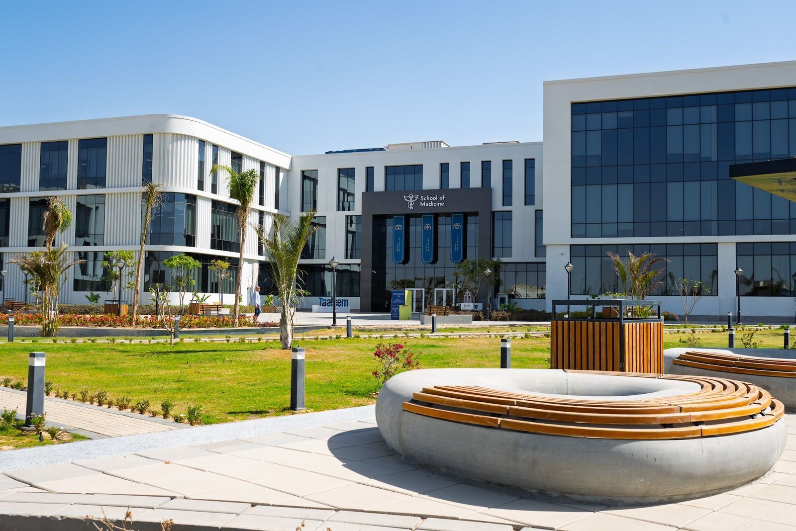 جامعة باديا تعلن بدء الدراسة بكلية الفنون الجميلة العام الدراسى الجديد