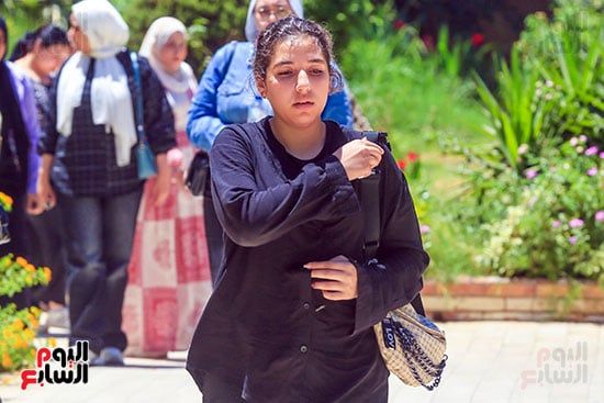انتهاء امتحانات الجيولوجيا وعلم النفس لطلاب الثانوية نظام قديم بالجيزة