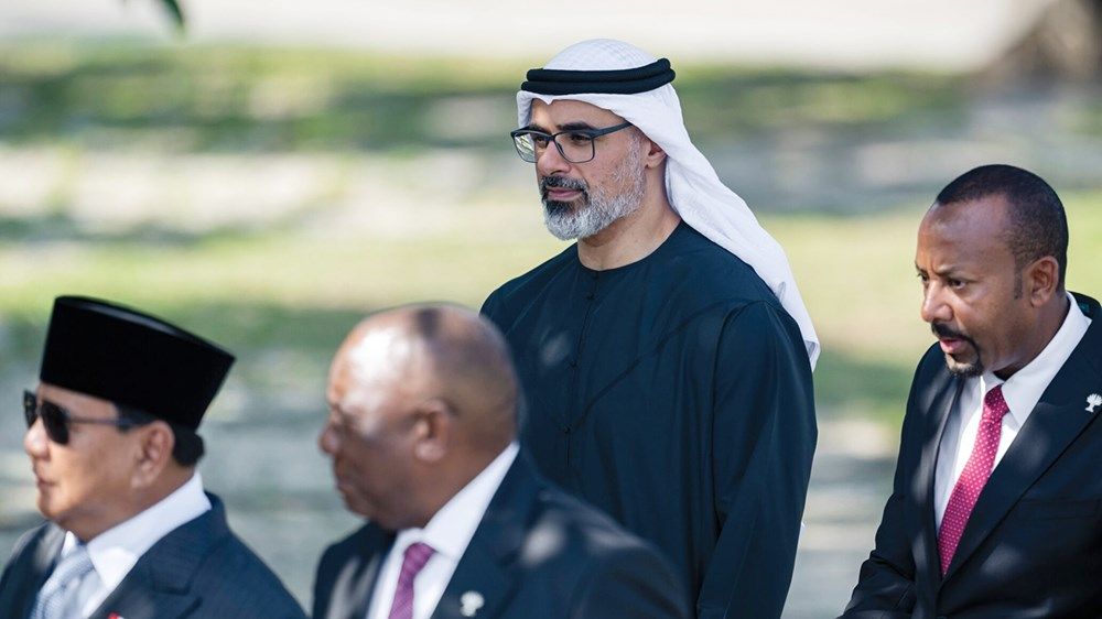 نيابة عن رئيس الدولة.. ولي عهد أبوظبي يترأس وفد الدولة المشارك في أعمال القمة الـ17 لقادة دول مجموعة «بريكس»