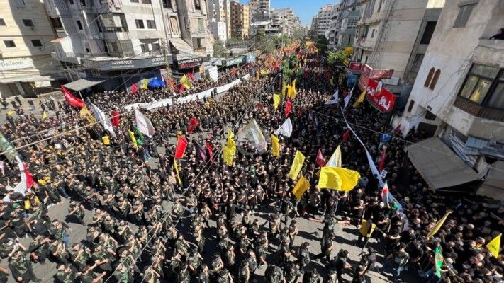 مسيرة جابت شوارع الضاحية الجنوبية لبيروت إحياءً لذكرى عاشوراء