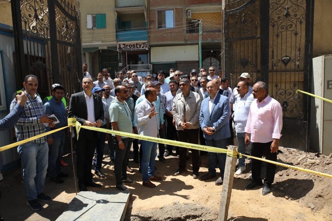 الجيزة: تعزيز كفاءة شبكات المياه وتوسعة محطات الصرف بقرى منشأة القناطر