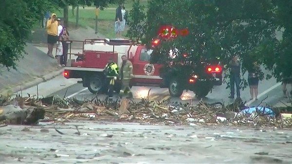 حصيلة قتلى فيضانات تكساس تواصل الارتفاع