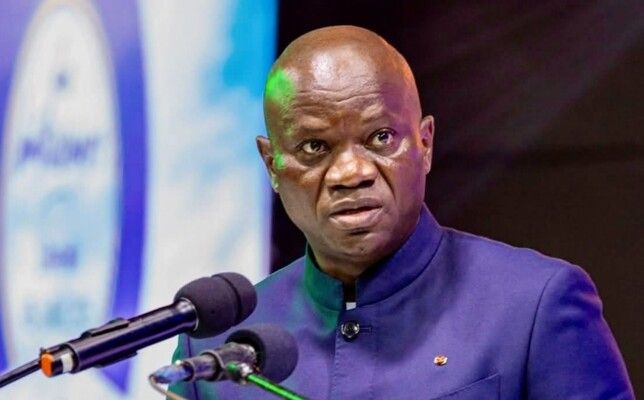 رئيس الغابون أسس حزبًا سياسيًا جديدًا