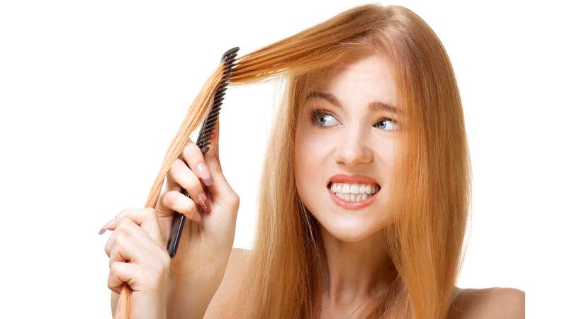 الامارات | أسباب تساقط الشعر.. وطرق المواجهة