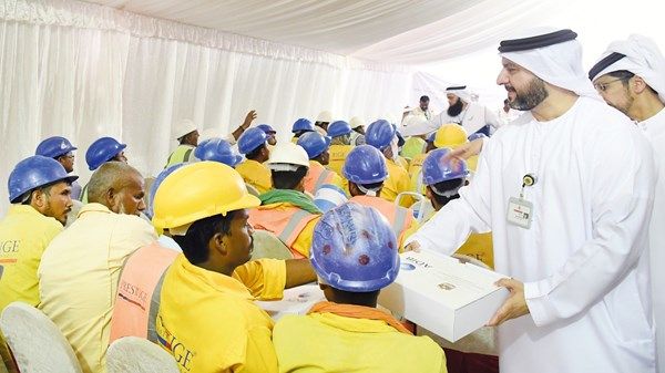 سياسة حماية العمالة من الإجهاد الحراري.. نهج إنساني مستدام