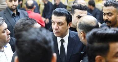 حلمى عبد الباقى وطارق الشيخ وهانى الأسمر وأمينة يقدمون واجب العزاء فى أحمد عامر