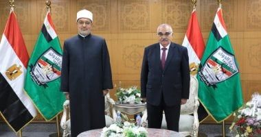 مفتي الجمهورية يهنئ رئيس هيئة قضايا الدولة بتوليه المنصب رسميًّا