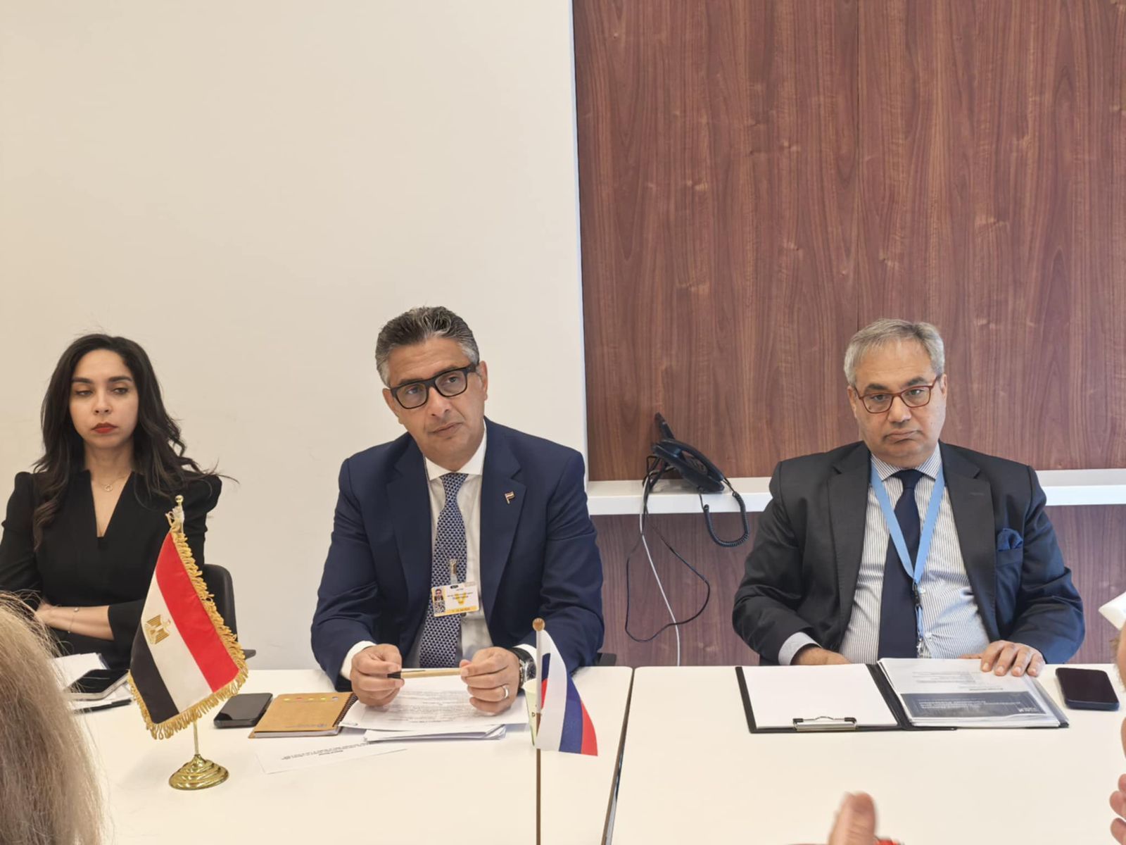 وزير التموين يلتقي رئيسة هيئة الرقابة على حماية حقوق المستهلك الروسية بجينيف