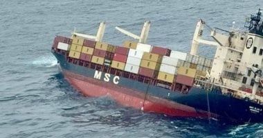 الحوثيون يغرقون سفينة تتعامل مع إسرائيل في البحر الأحمر بخمس صواريخ