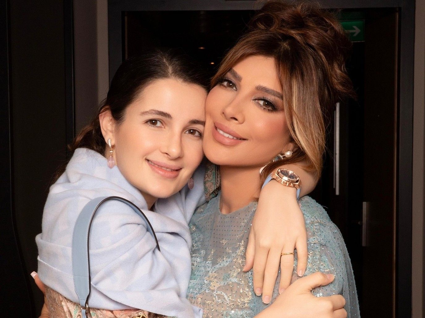 شام الذهبي تصف والدتها أصالة بالمرأة الحديدية وتوجه لها رسالة مؤثرة